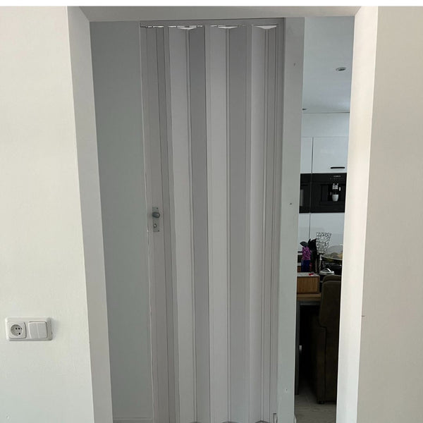 Een vouwdeur in de kinderkamer: ruimtebesparend en veilig