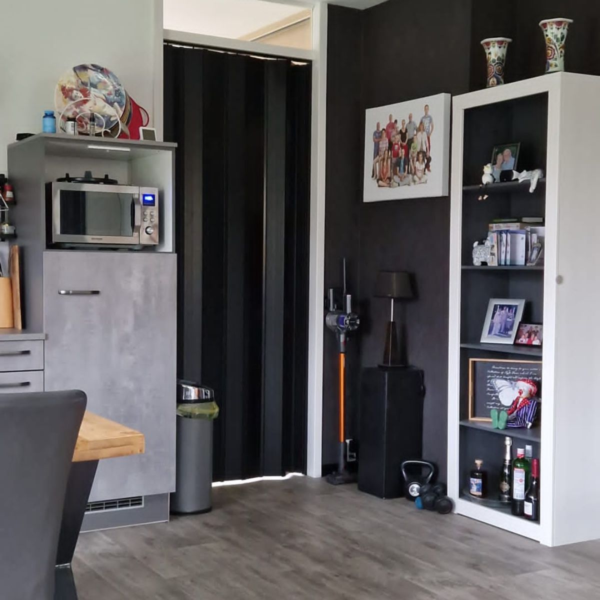 Vouwdeuren zonder glas | Vouwdeur kopen | Vouwdeur binnen | Moderne vouwdeur | Vouwdeur woonkamer | Vouwdeur slaapkamer