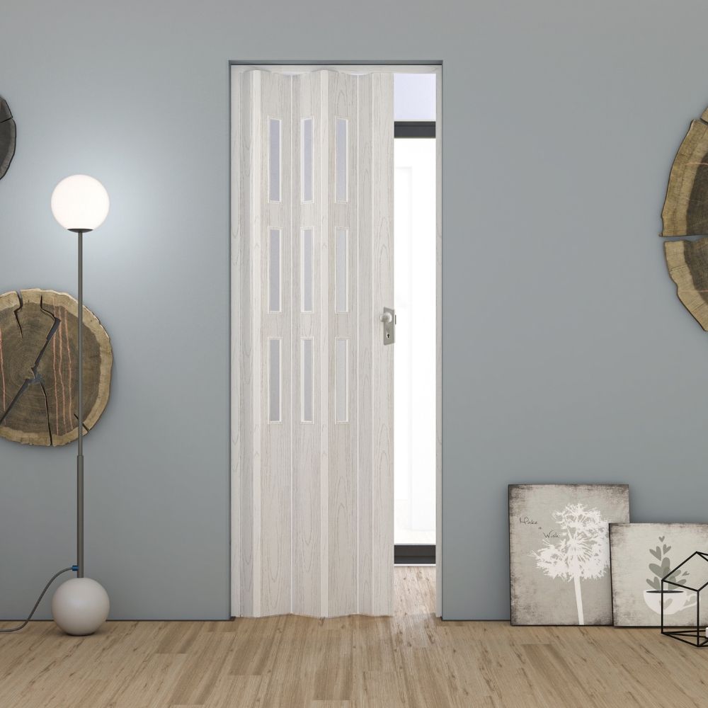 Maya witte vouwdeur met glas 83x214 cm van Fortesrl – ruimtebesparende PVC binnendeur met gesatineerde glaspanelen